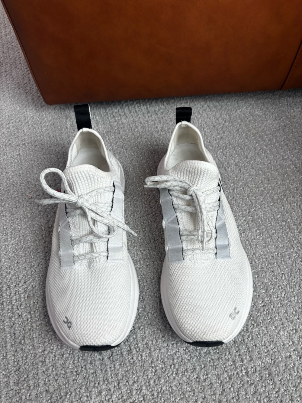 On Running White & Silver Mesh Athletic Sneakers